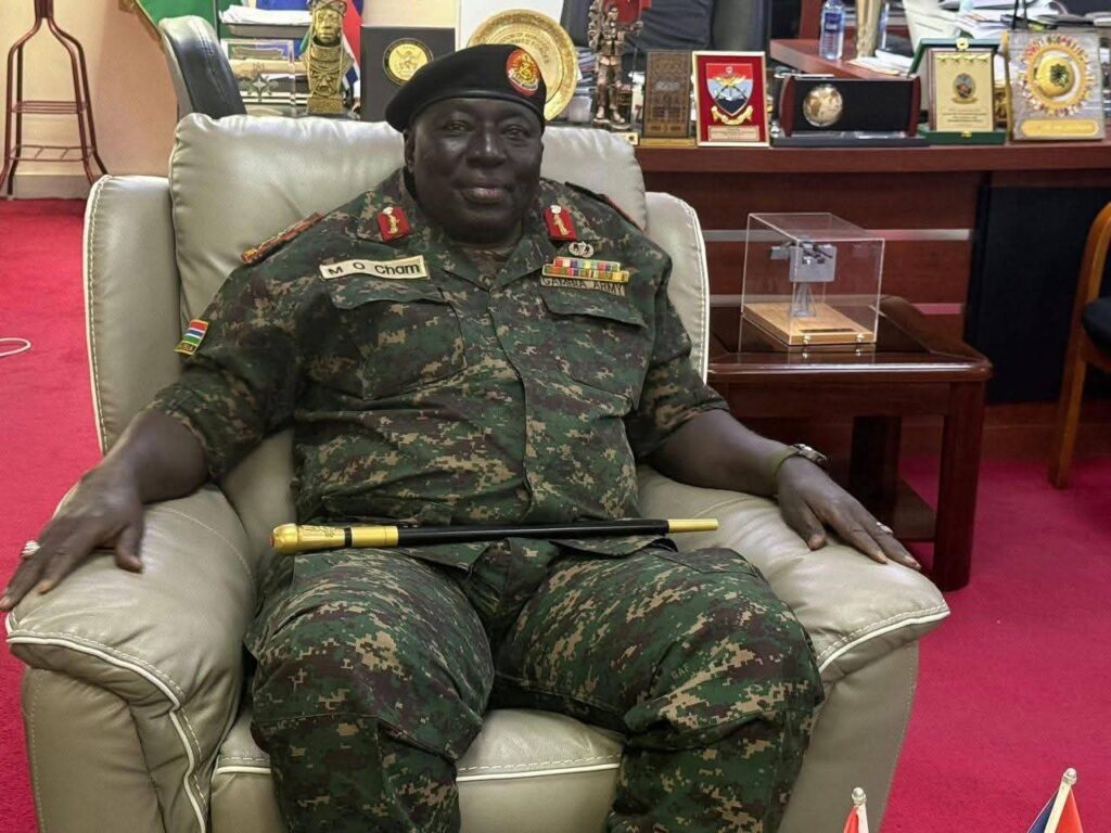 Gambia: Barrow acepta la dimisión del jefe del Estado Mayor del Ejército