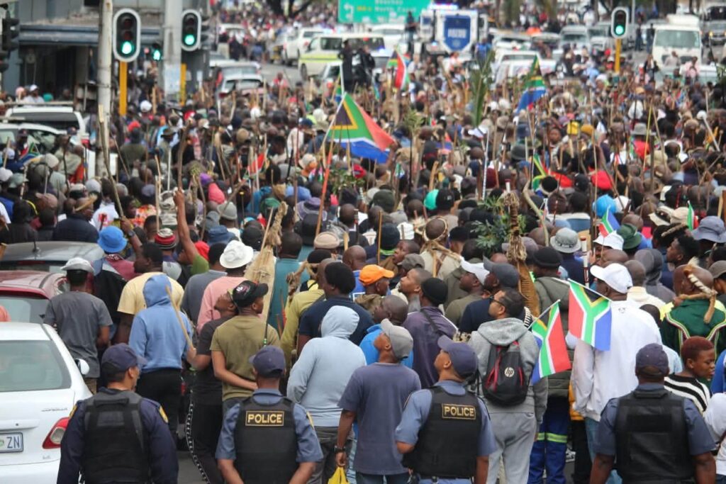 Sudáfrica: una tragedia en Durban agrava la crisis migratoria