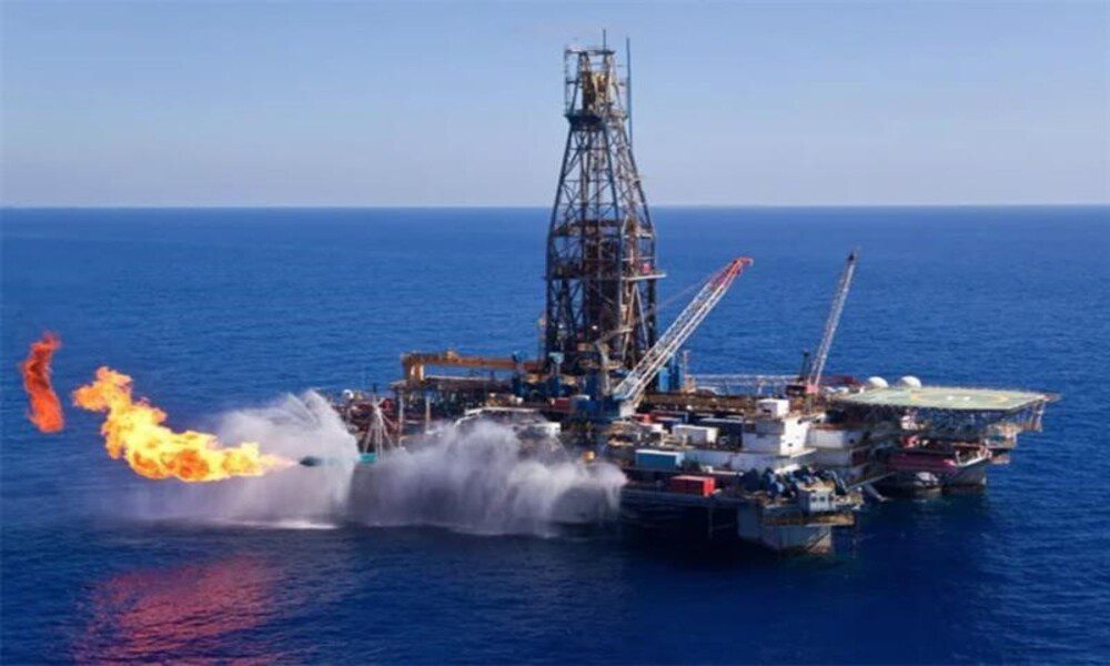 Egipto: 2,3 millones de toneladas de productos petrolíferos exportados