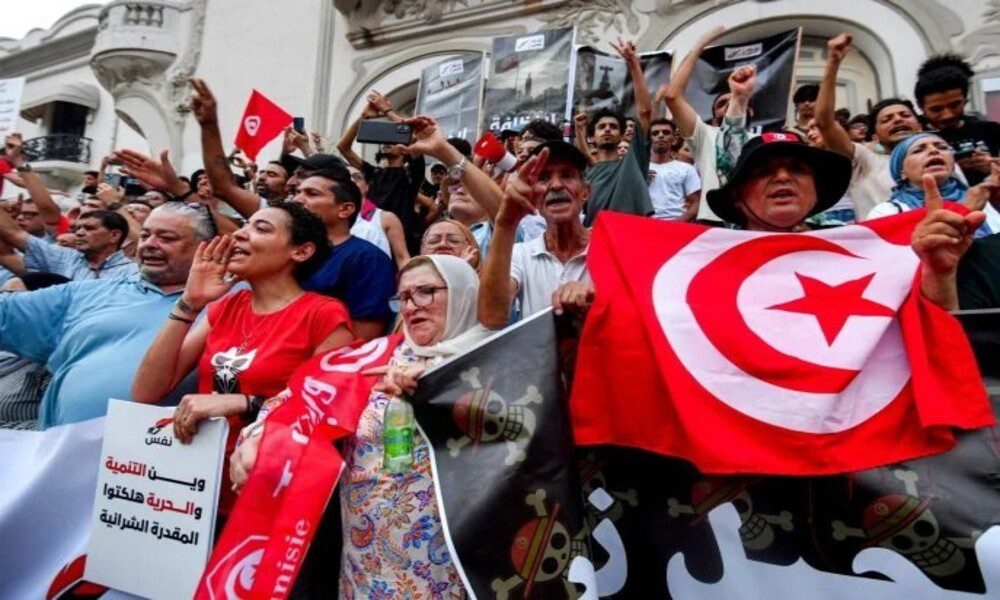 Túnez: manifestación contra el deterioro de las condiciones de vida