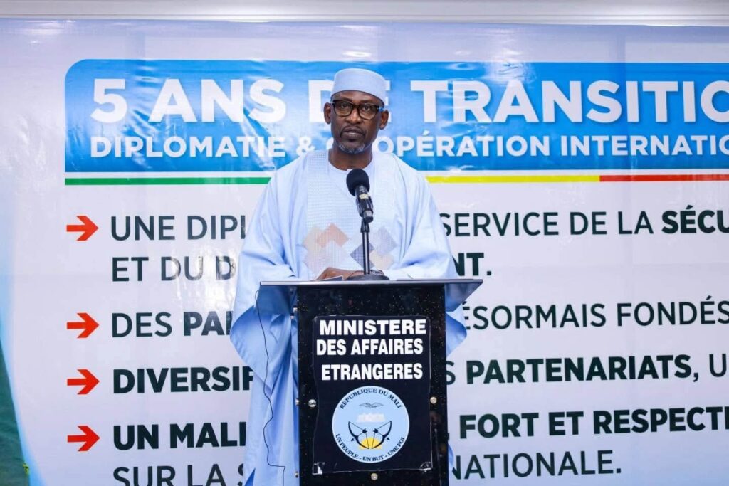 Malí: Abdoulaye Diop defiende la soberanía y la reciprocidad