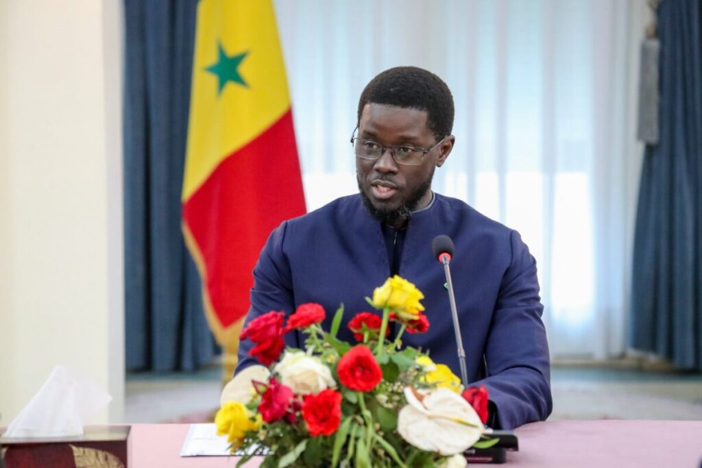 Senegal: Faye impugna ante el Consejo Constitucional la reforma de la Constitución