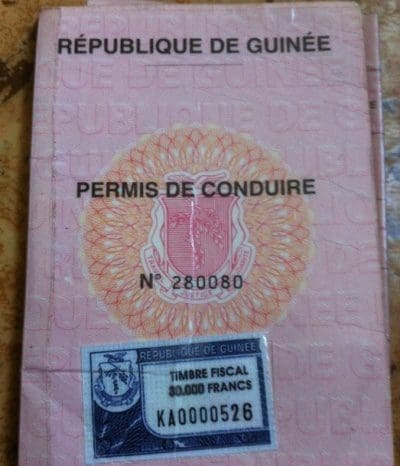 Guinée : 80% des permis de conduire sont «des faux» (ministre)